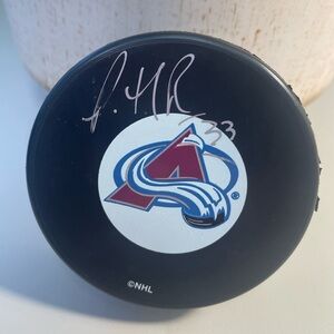 PATRICK ROY AUTOGRAPHED COLORADO AVALANCHE PUCK
